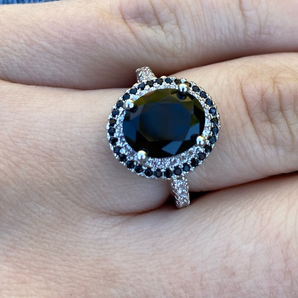 NEW 925 sterling Silver Oval Cut Black Sapphire - Picture 4 of 7